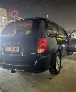 دودج جراند كارافان